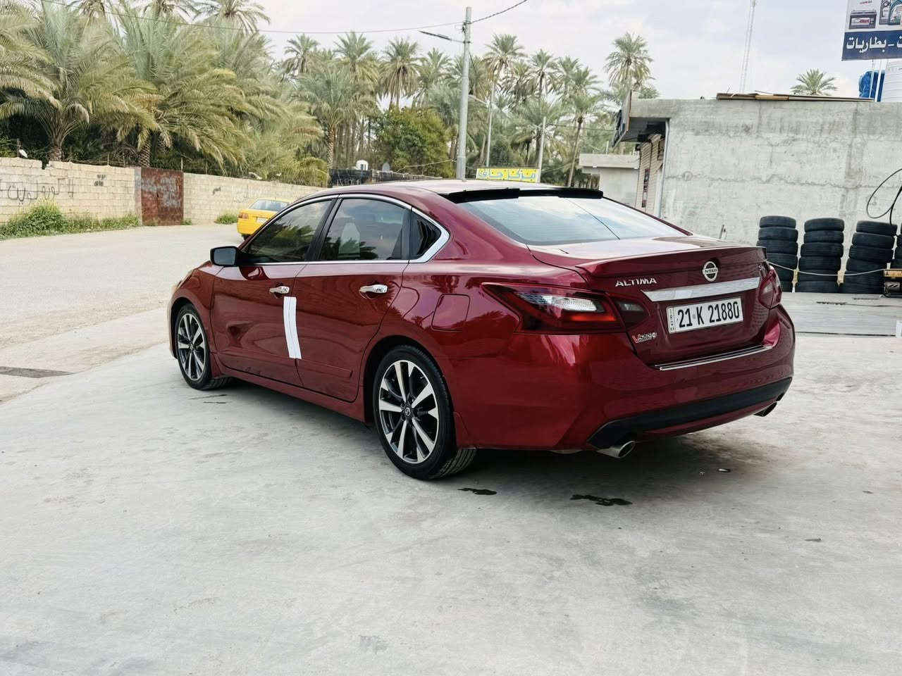 سلام عليكم اخوان
نيسان التيما 2017 SR للبيع فقط
رقم شاصي مرفق
3 قطع الاماميه سرقه بدون حادث بدون ايرباك
كير ومحرك شرط برغي ممفتوح منه
براد كير شاديله
صدر باتري تايرات جديد
بيه حالوب 
ماشيه 80 ميل
سنويه وهزه جديد 
شرط غرامه وتحويل
سعر بلاش 113 وبي مجال ارخص التيما بالسوك
ديالى خانقين
***********
بيع فقط
