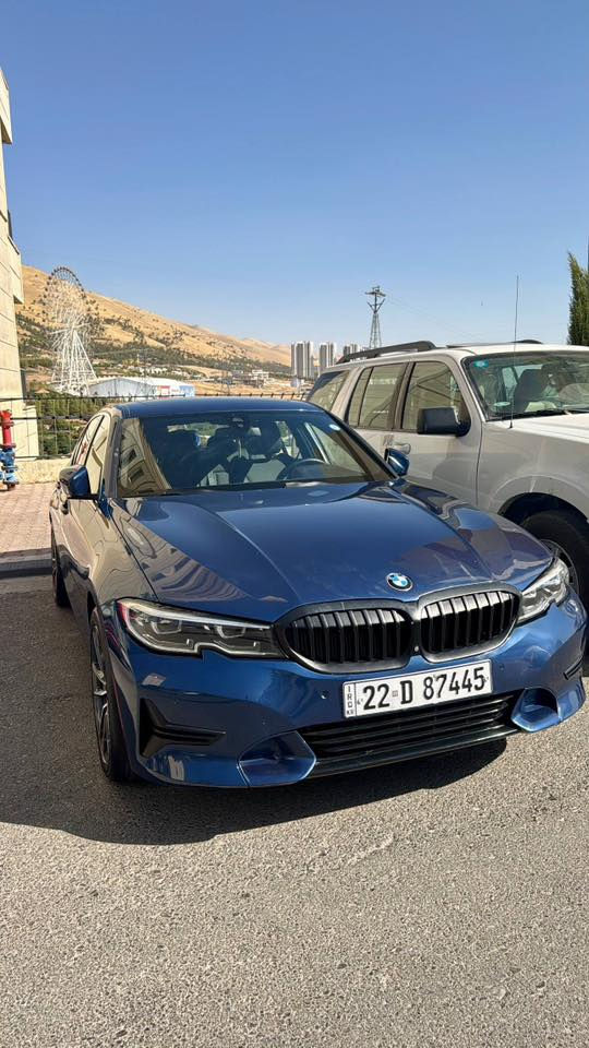 Bmw 330i 2021لون ازرك نظيفة ولا شخطه فقط حادث امريكا بسيط ومعدله محرك 4سلندر تون بور تيربو للاستفسار ***********
