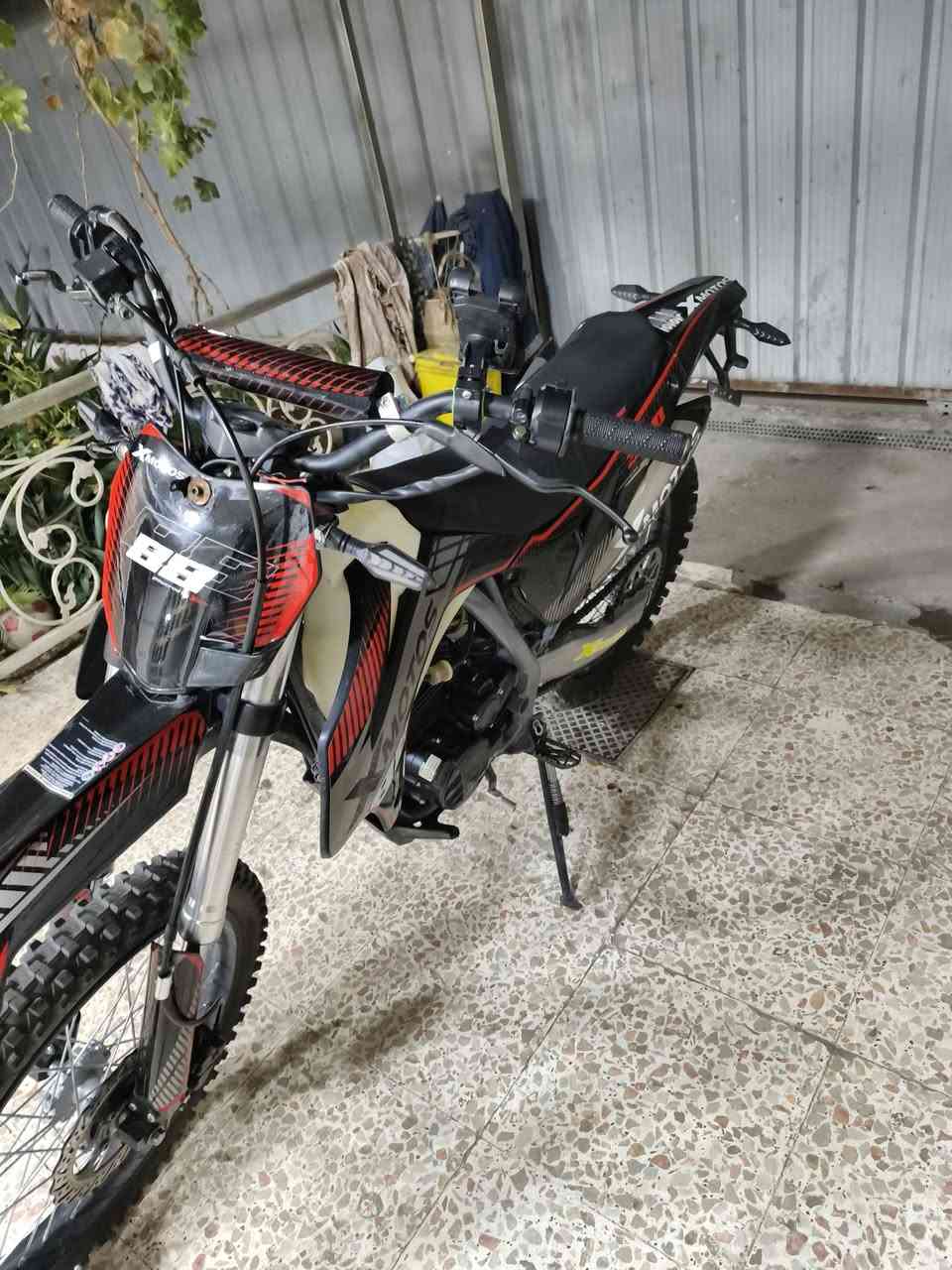 قفاز موتوس مرقم أربيل
موديل 2024 السعر 2200 وبيه مجال 
مكاني الزعفرانيه 
رقم ***********
