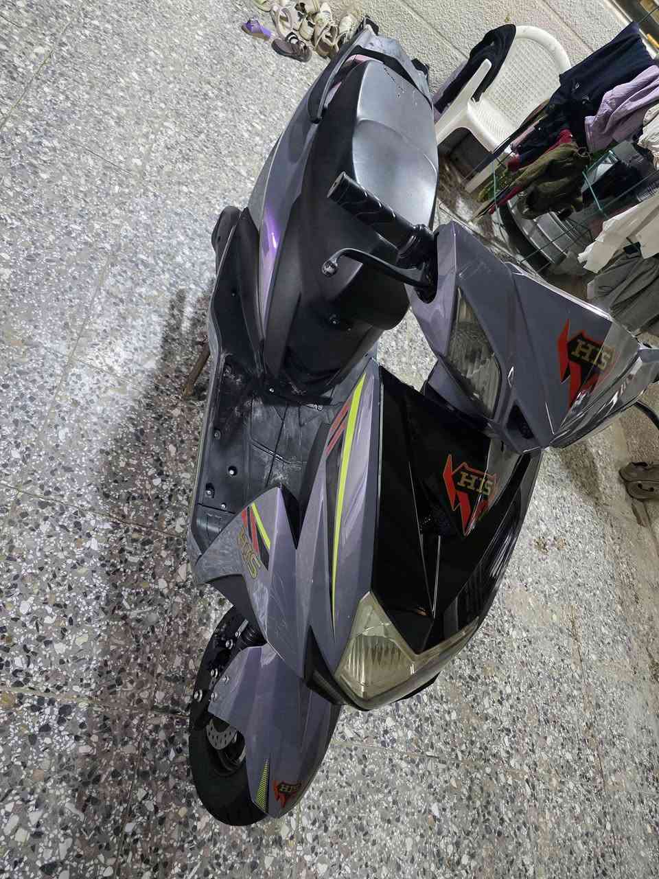 للبيع
دراجه شحن نضيفه موديل ٢٠٢٤
السعر ٦٥٠
مكاني بغداد ابو غريب حي الشهداء 
***********
***********
