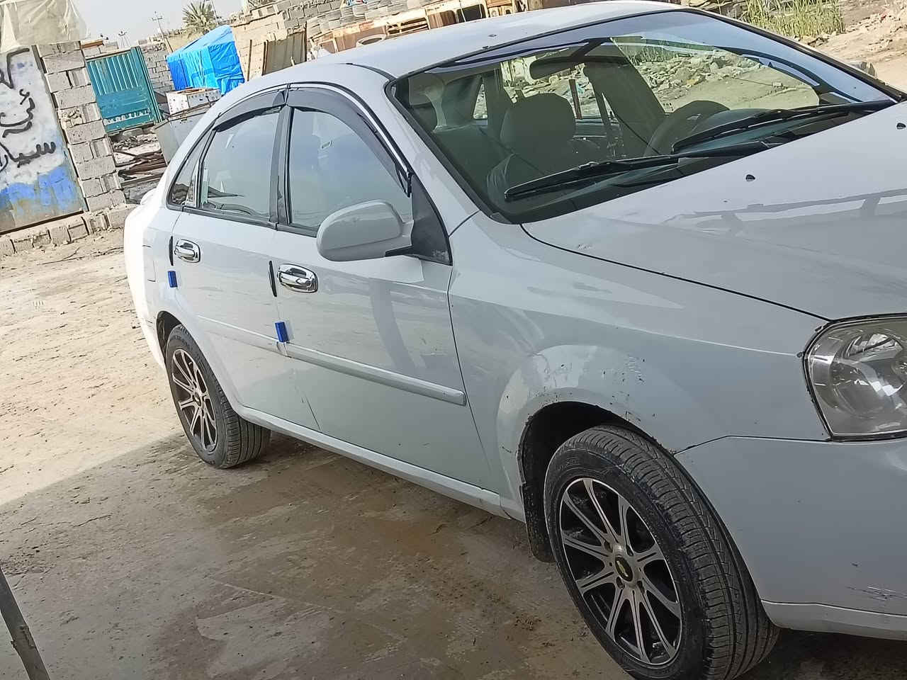 السلام عليكم سياره اوبتره مكفولة من ضربه وعيب شرعي مكفولة من الصبغ فيا طخه جاملغ بجهت السايق وتوحيد لون باب وجاملغ وحدادية جديدة مع تايرات جدد مع مكينه وكير جديد وتبريد شغال السنويه صاقطة لمدة أربعة أشهر ومازالت السياره باسمي السعر 67 ارجو الاتصال على الرقم ***********
