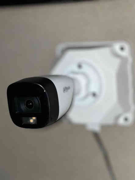 مستعدين لتجهيز وتنصيب (كامرات مراقبه) 
كافة المواقع( منازل _ محلات _ شركات )
فني (كامرات مراقبه ) (باسعار مناسبه)
للاستفسار يرجى مراسلة الصفحة
أو الاتصال على الرقم التالي :
 محمد ***********￼
