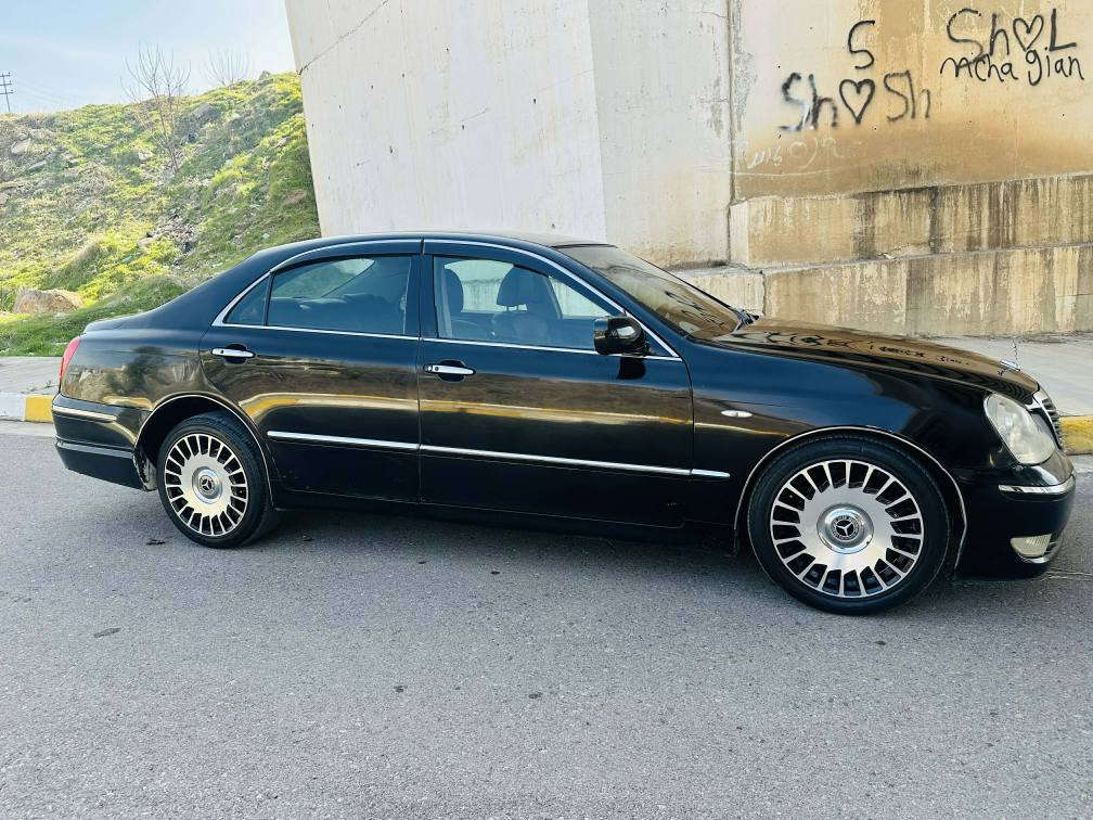 ماجێستا مۆدێل 2005 مووس  مەکینە و گێڕی گەورە دە بڵی حورکراوە قە بات مواسفات بە س سلاید نیە 4 ویلی مایباخی لە ژێرایە تایە ی تازە هه موو مواسفاتەکانیشی ئیش اکات 5 دوگمە یە 48گەڵا قفڵی هەلبجە *********** حلبجة, السليمانية
