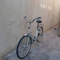 بايسكل للبيع كير او حساس حجم 26 نضيف سعره 75 بي مجال 07777671810