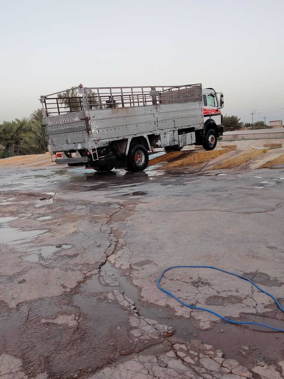 البي موديل ٩٢ مكينه ٢٨ كير ٢٥ سياره خير من الله شغاله وجاهزه تخم تاير بدي جديد كارتون
***********
