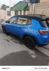 جيب كومباس موديل 2023 السياره ماشيه ١٩الف السعر 150وبيها مجال 07710189...