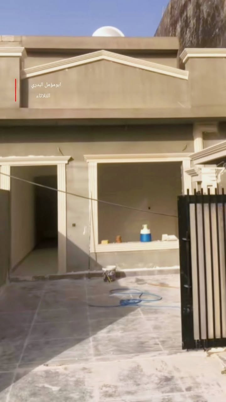 سلام عليكم خلفه لبخ سمنت وديكورات وصبغ  
اشتغل كل بغداد 
واي شخص ضروفه تعبانه انه اخو اساعده بلكدر عليه  شتغله  نصه لقميه لضرفه تعبان لوجه لله  ونشالله ماقصر ويا لجميع 
ملاحظه شغل كله بي ضمان   ونفس الكوالتي 
*********** وتساب
