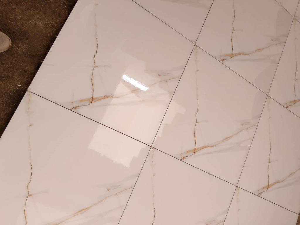 👷🏻‍♂️ جميع اعمال التطبيك
ارضيه/جدران 
🔎🤞🏻مرمر. كاشي. كرانيت. بورسلاين. سيراميك. مقرنص/ مستعدون لأعمال الترميم تفليش واعاده تطبيگ استفسار‏‪    *********** واتساب 
دقه في العمل سرعه في الانجاز كربلاء, العراق
