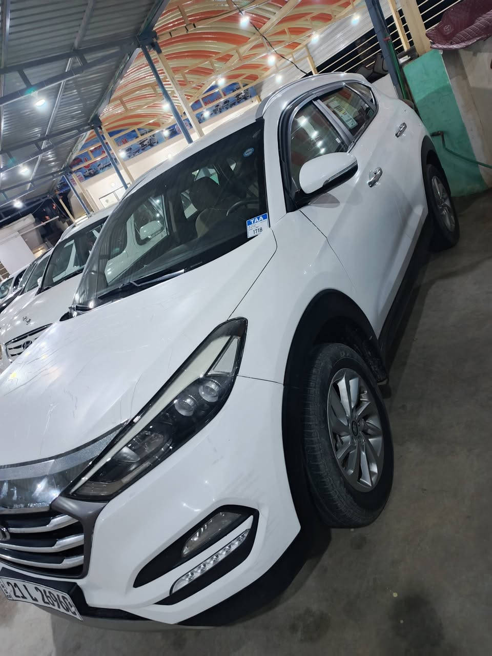 سلام عليكم توسان موديل 2018امريكي بيه بس بنيد السيارة جاهزه رقم سليمانيه محرك جيدي اي السعر 160وبيه مجال العنوان ديالى بعقوبه تقاطع الغدس ***********
