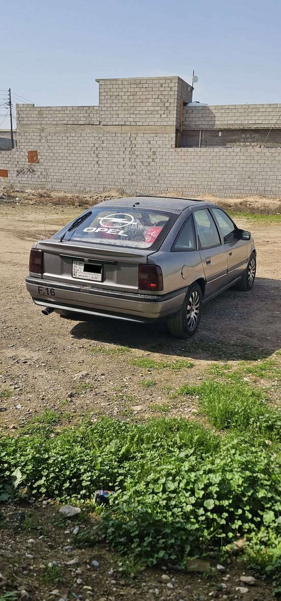 سلام عليكم
للبيع اوبل فكترا حجم 20
موديل 91
رقم نينوى الماني سنويه 2029 شرط التحويل
صبغ عام 
كير محرك شرط
السعر 30 ورقه
رقم الهاتف ***********
