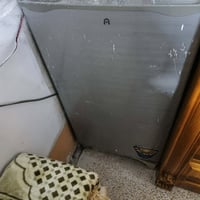 ثلاجه للبيع سعر 60 بي مجال 07511258104