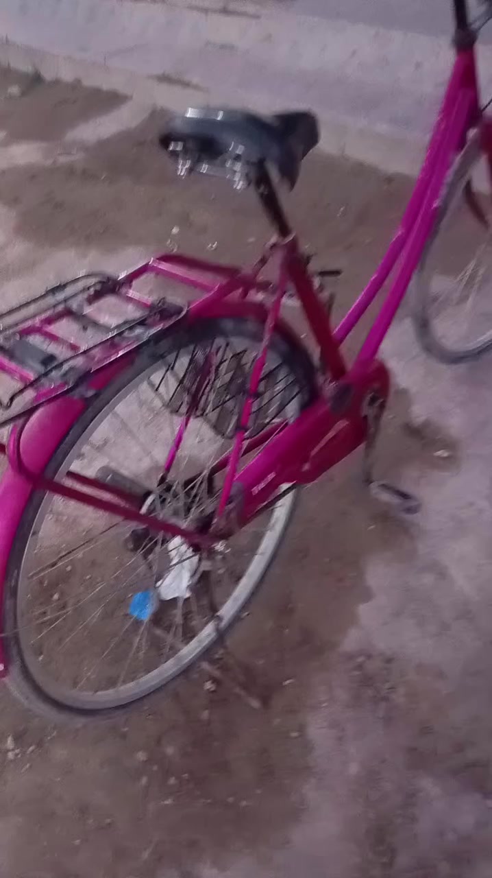 السلام عليكم بايسكل للبيع حجم 26 وياله ختم السعر خاص


**إذا كنت صاحب هذا الإعلان وتريد حذفه لأي سبب، رجاءا أرسل رسالة إلى الدعم الفني**