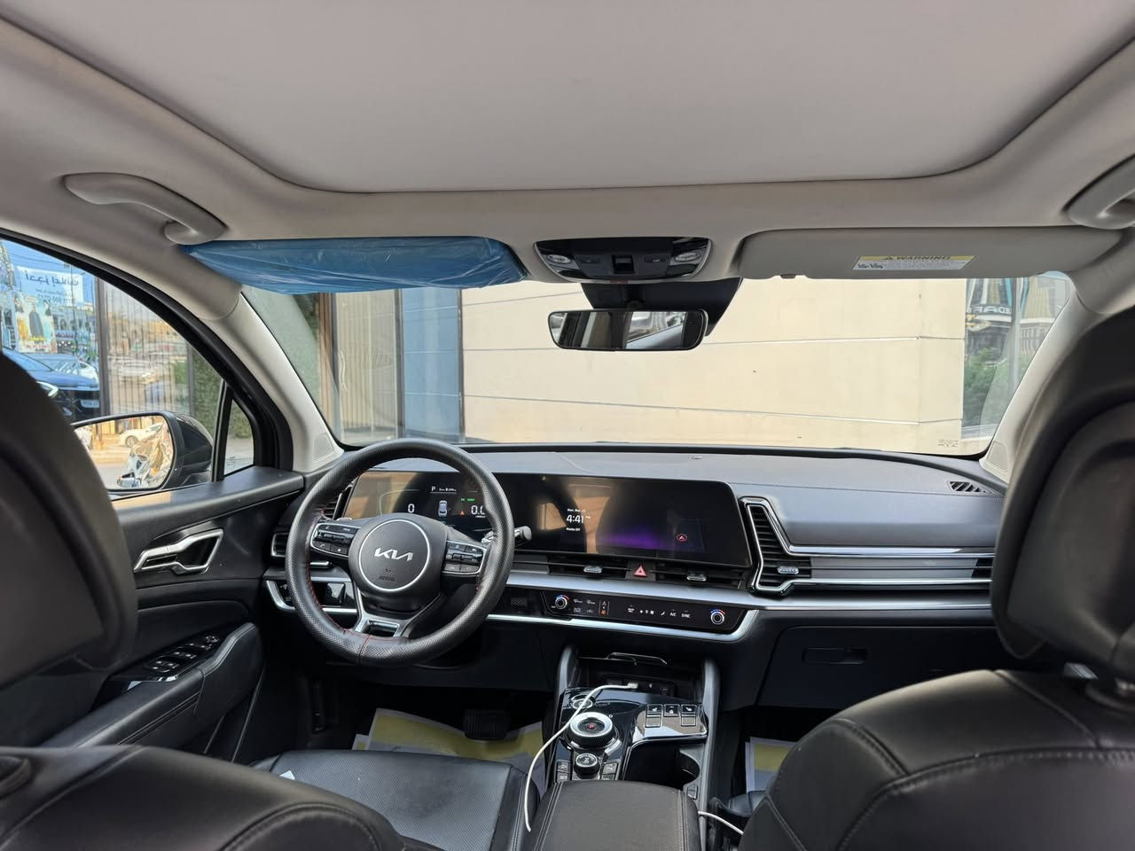 سبورتج موديل 2023 السياره ماشيه 42 هايبرد حادثها باب الصندوق شي بسيط وشرط الفحص
مكان السياره الكرخ اي نقص مابيها جاهزه من كلشي  
السعر 190 مجال بسيط 
***********
