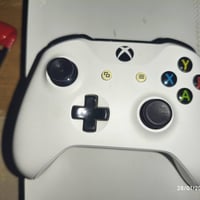 يد اكس بوكس وان • بلوتوث معطل • مستعمل