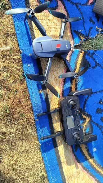 السلام عليكم طياره درون موجود واتساب ***********السعر خاص
