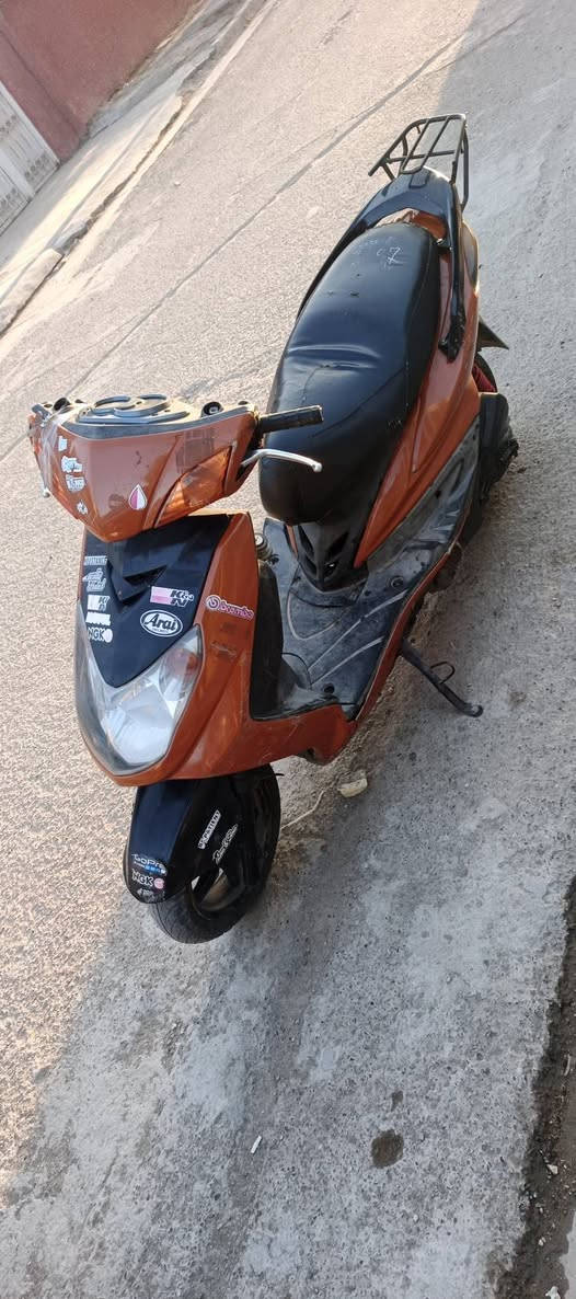 رمضان كريم اخوتي
دراجه سنكس فحل كابريتر الله شاهد دراجه تخبل مكينه ناعمه هندر سلف بكل وكت وتاخذها من باب البيت والك ضمان يوم كامل وين ميعجبك روح ذا وكفت بيك ترجعها وتاخذ فلوسك مكاني بغداد الشعب ***********
