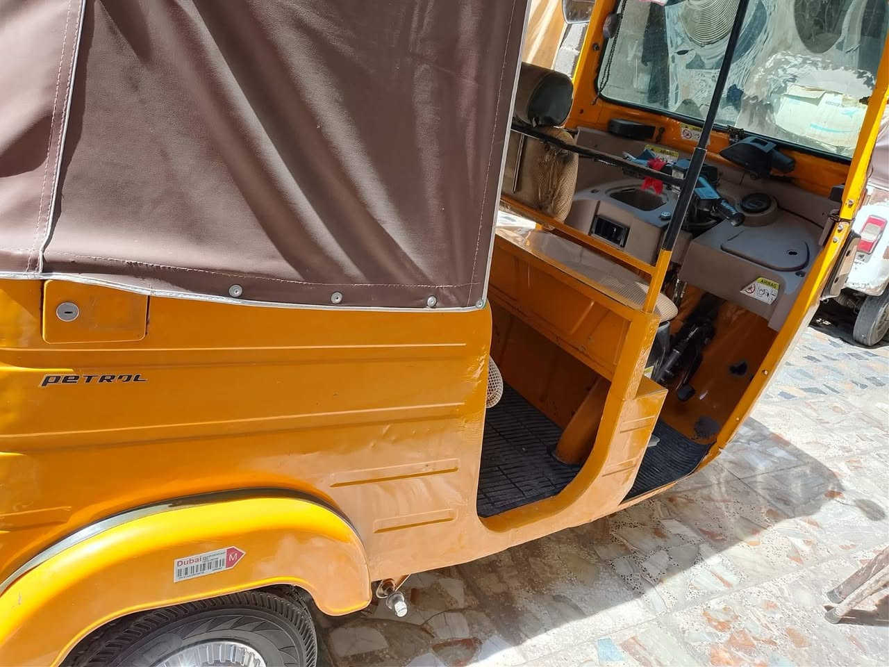 تكتك 2020 شهر 11 مرقمة السعر سبع ملاين وبيها مجال مكاني حي النصر الثانية *********** بغداد, العراق
