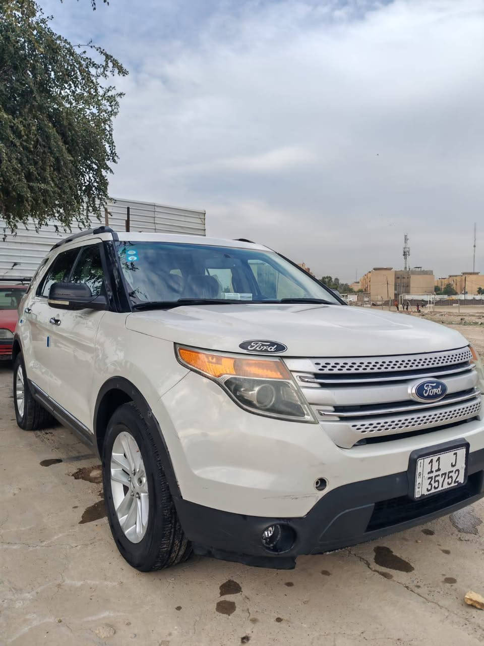 فورد اكسبلور 2012 خليجي فوول الأخير مزوعه مواصفات ليمتند قطره صبغ مابيه فقط دعاميه اماميه كير مكينه تبريد كفاله السياره بأسمي مال بيت وممتعوبه السياره جديده بمعنى الكلمه هزه ورقم جديد مكاني بغداد أبو غريب المنسيه *********** واتساب السعر جدا مناسب ١٤٧ وبيه مجال
