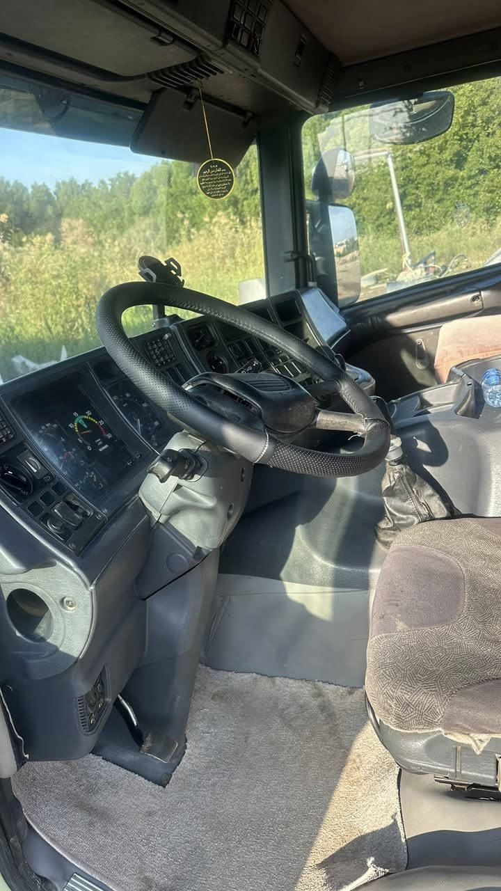 سلام عليكم تنكر سكانيا ٢٠٠١ سبرنك امامي جوبلس خلفي كير ٤/٤ محرك بم ونوزل ٦ تانكي جديد مامحمل تفصال شركه عبدالقادر اربيل سياره كفاله عامه رقم اربيل بسمي سنويه ل٣١ هزه جديده للاستفسار ***********
