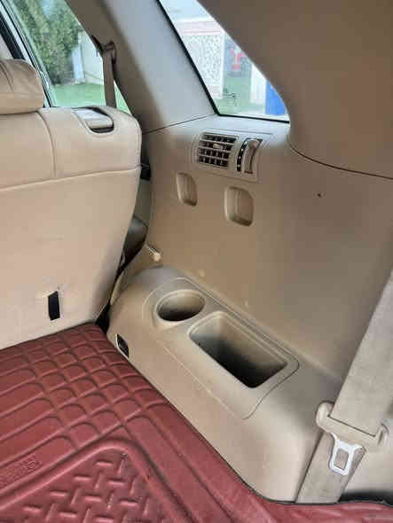 كيه سورنتو 15 خليجي سته سلندر فول بيهه باب الخلفي صبغ ماشيه 134 
السعر185
 بغداد بلديات ***********
