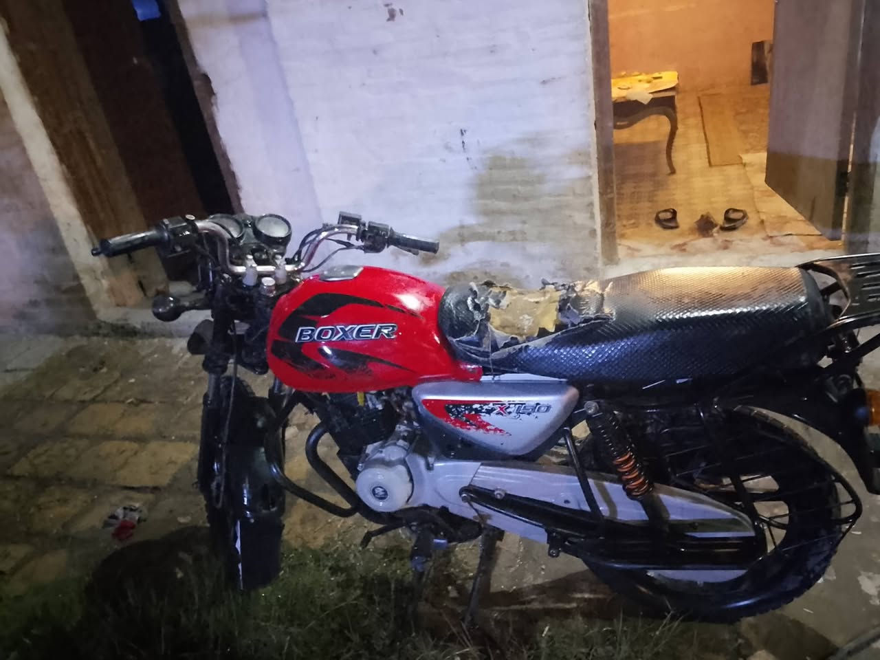 اسلام عليكم شباب دراجه بوسكرشعاله لسعرماسب صار فتره. متروكه للبيع  العنوان بغداد لراغب يجي خاص او على هاذه لرقم ***********
