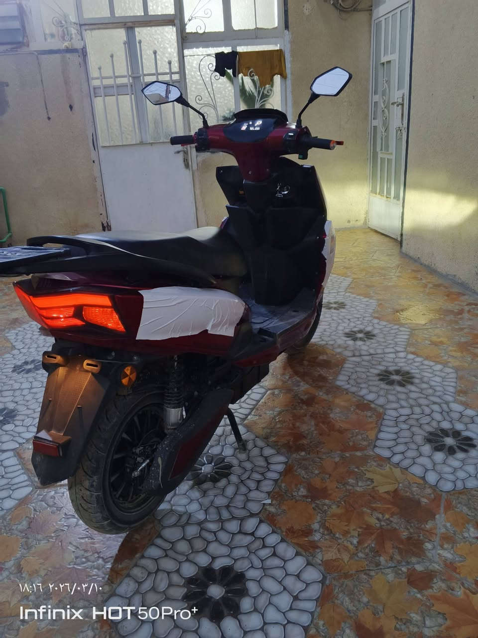 دراجه سكنس شحن 2025 بيه بك وبلوتوث سرعه 100 فول جماليه مستعجل عل بيع السعر 950الف وبيه مجال مكاني بسمايه رقمي للتواصل ***********

