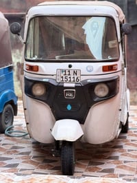 توك توك • بدون صبغ • معمّرة