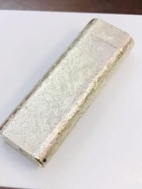 قداحه كاتير ( Cartier)  من مجموعة دار الازياء الفرنسية الشهيرة  نقش  ذ...