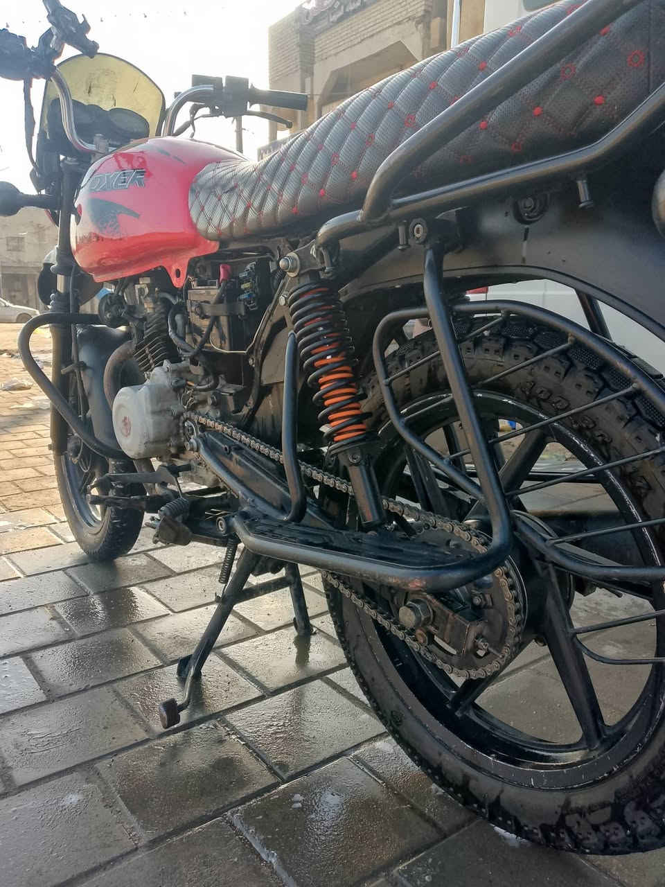 سلام عليكم بوكسر جبلي
مديل 2022 للبيع 
الدراجه خير من الله كلشي شغال الكفرات موجوده
الدراجه بدون وراق اتكفلك قانونين و عشائر 
تجي تاخذه من باب البيت 
الدراجه عوزه كلجات 
السعر 850 وبيه مجال 
المكان مدينه الصدر 
رقم التلفون ***********
الدراجه ما مشتغل دلفري
