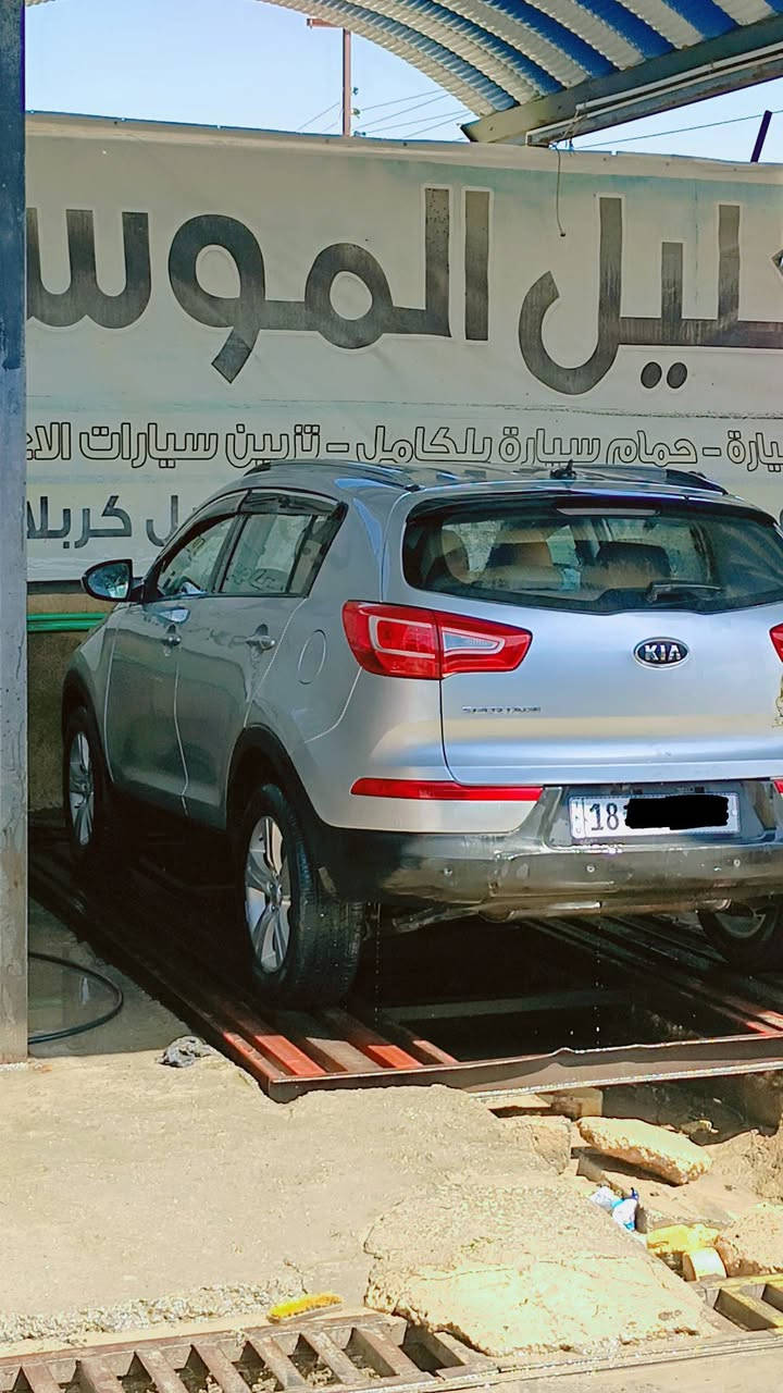 سلام عليكم سبورتج للبيع سعر 115وبيه مجال مديل 11وارد امريكي حادثة قطعة باب السايق مصبوغه حزام لجماليه فقط جارده رقم بابل دولي بسمي محرك 2400دوش عنواني كربلاء طويريج اي استفسار /***********
