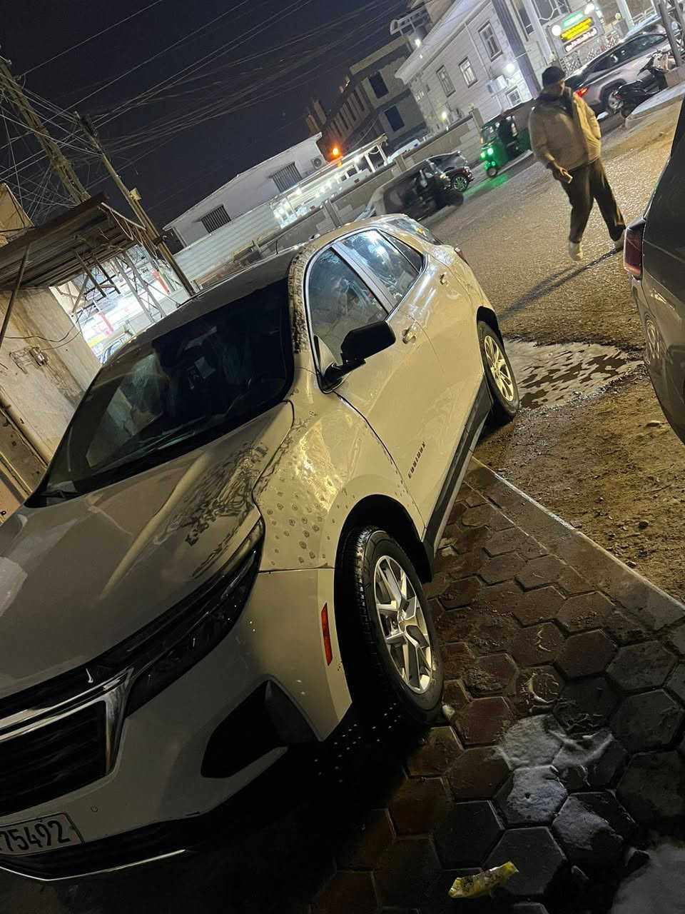 كوينكس موديل 24 بسمي حادثهه خسفات بدون دواخل عوزهه فقط صبغ  باقي التفاصيل اتصال *********** 140 بيه مجال شباب سيارة مو الي انه مكلف بل نشر ماعرف تفاصيل سيارة اتصل عل رقم راعية عمارة, ميسان
