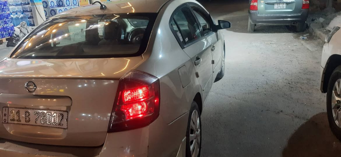 سانترا ٢٠٠٨ مراوس فقط بموديل احدث
بغداد الكرخ ***********
