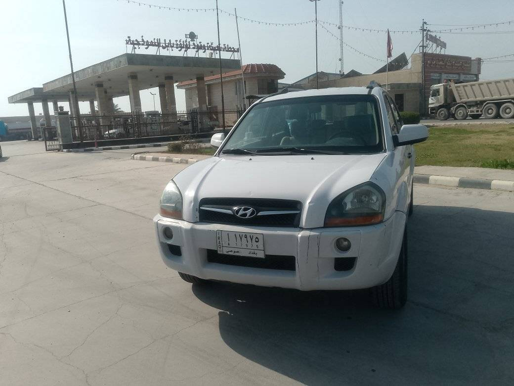 توسان للبيع 2009 بسمي مكفوله من صبغ وتبديل فقط طخه خفيه بل وره ودعاميله مبدله مكينه 4 سلندر رقم بغداد بسمي  سعر 117وبيه مجال مكاني بابل ماجاوب خاص ***********
