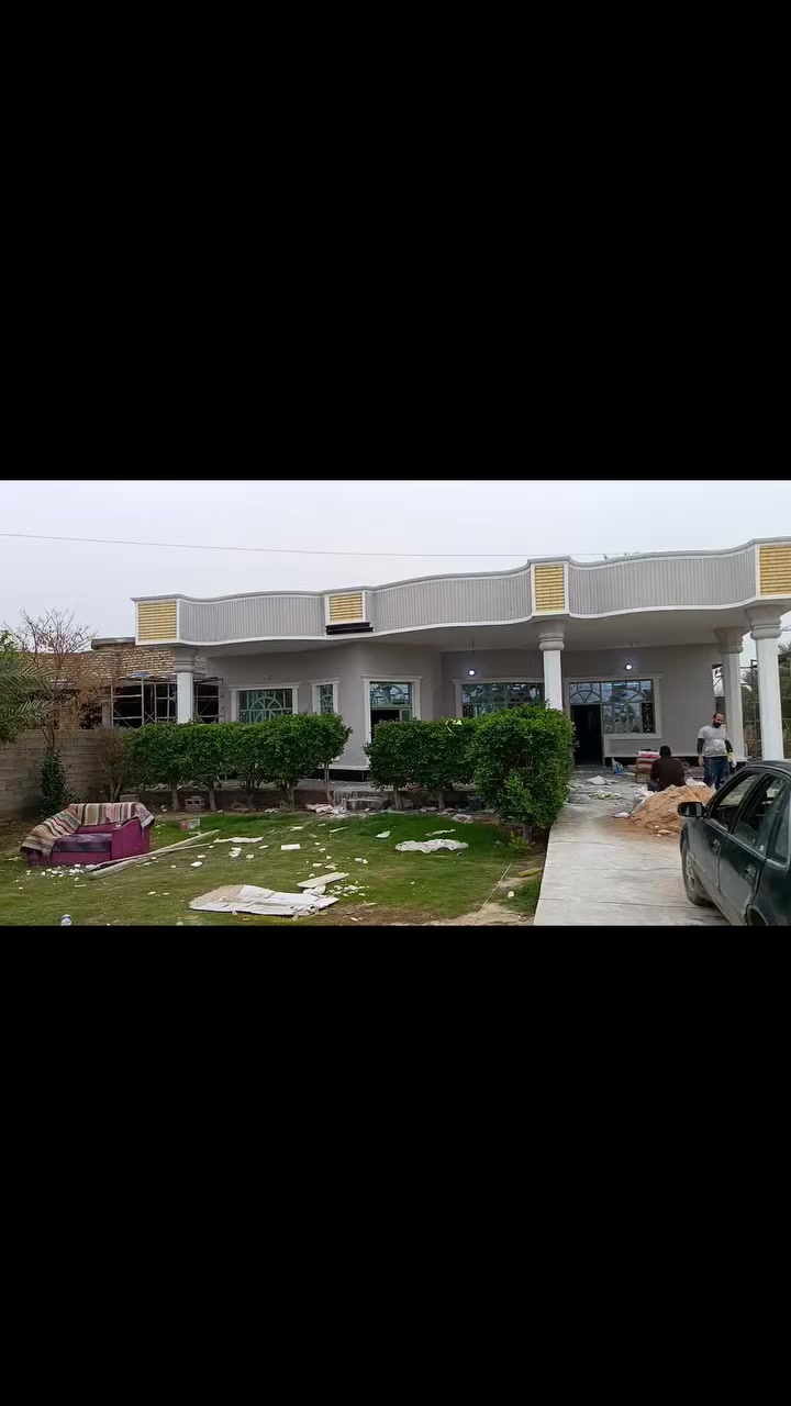 السلام عليكم بيت نصف دونم سند 25بغداد العبايجي قريت الرواد اربطعش رمضان يتكون البيت من غرفتين ستقبال مطبخ هول حولي كلدور صحيات بي حدايق ثنين كراج ابشيل ابع سيارات قريب عليك المدارس تبليط الحد الباب كهرباء خير من الله سحب متوفر بي حمضيات زائد نخله برحيه البيت بي تعنير جديد واضح بصوره *********** /*********** السعر 110بي مجال
