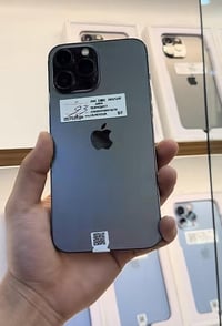 ١٣ برو ماكس • بطاريه ٩٢ • قفل مكاني