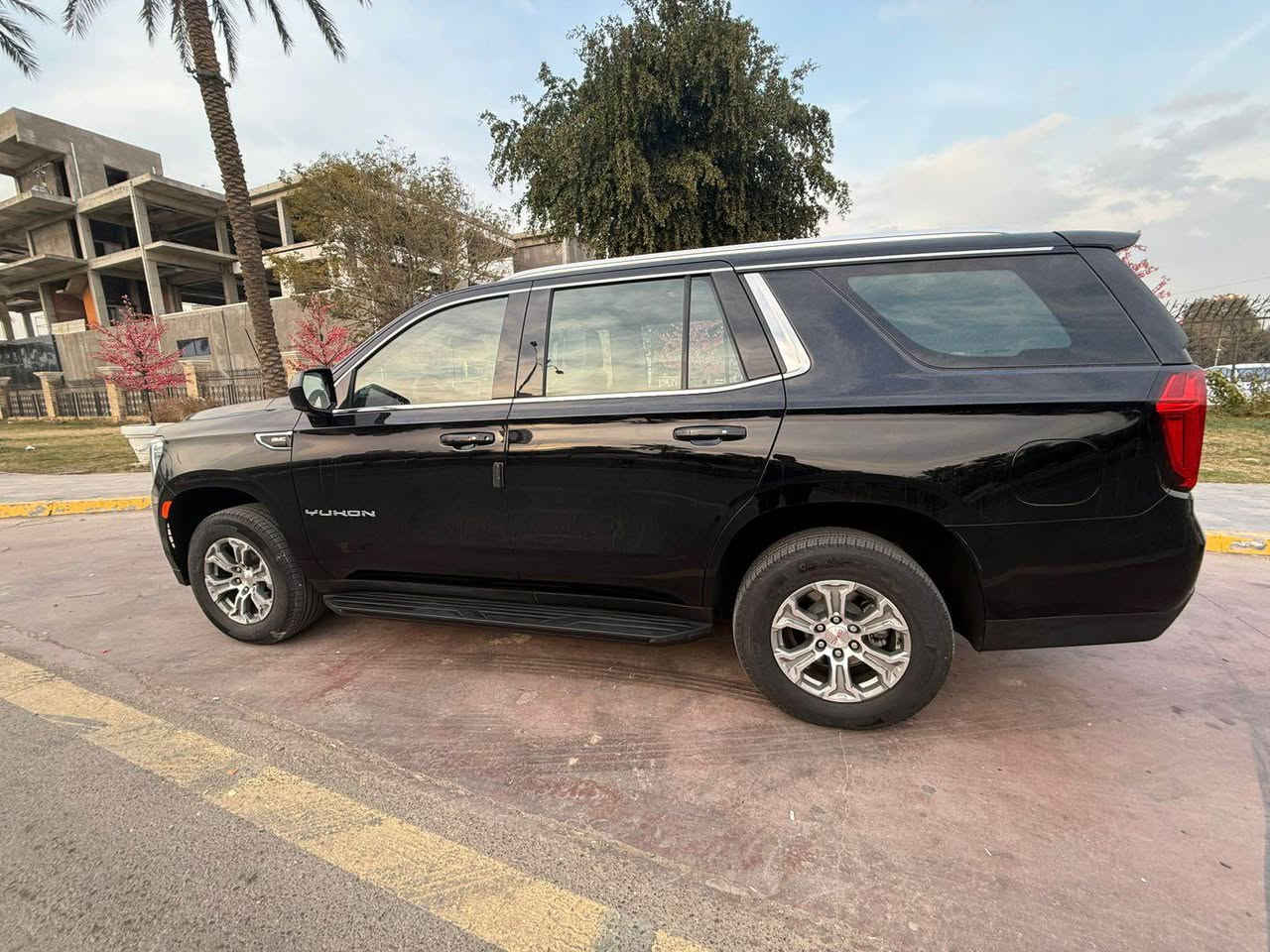 سلام عليكم

يوكن 2024  SLE 

وكاله المنصور 

مكفوله

ماشيه 24500 

مكان السياره بغداد 

الاتصال*********** واتساب 

او. ***********

السعر 51500 ‬الف دولار بغداد, العراق
