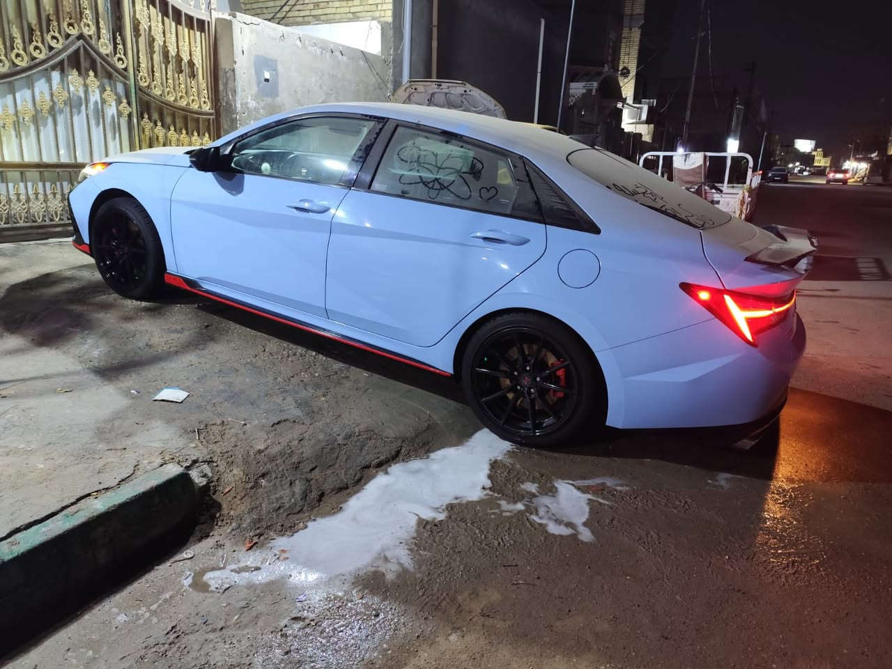 سلام عليكم النتر ( N) 2022رقم بغداد بسمي حادثه خشم الجاملغ والبنيد شويه والباقي كفاله 
ماشيه40 ميل 
السياره كير عادي ست نمر 
السعر 168وبيه مجال 
مكاني ناصريه مركز 
رقم مبايل ***********
