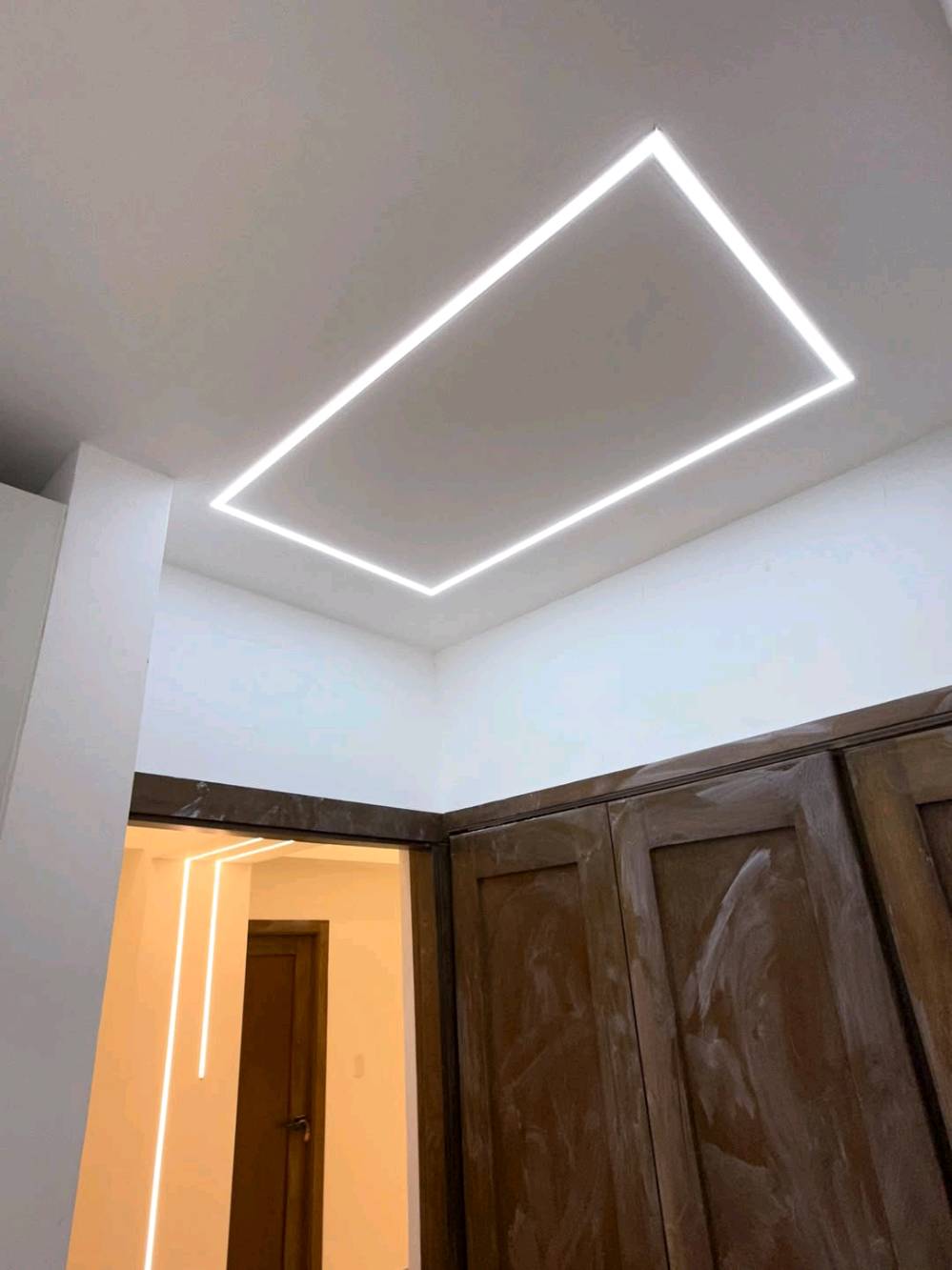 لمتميزون للديكور                                                                      موصفات العمل                                                                         هيكل حديد🕶
جبسم بورد🟩                                          كافه انواع الديكورات الدخلي
اناره بروفايل
صبغ الدور والبنايات داخلي وخارجي🖌️ 
باركيه خشب                                                                         سحب ملكي🏛️    
ورق جدران 
بديل الخشب والرخام 
تشطيبات وترميم شامل 🏠
للطلب والاستفسار الاتصال *********** ابو مصطفى                         اسعار تنافسيه حقيقيه بغداد الكرخ الرصافه🌎
