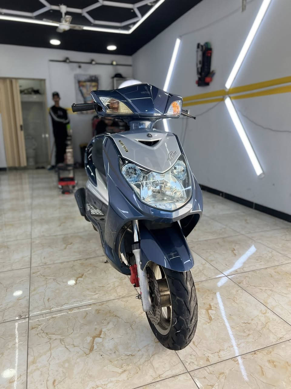 سكنس فحل نوزل كفاله عامه بيهة تزويد بيهة قباقه مال كور بيهة براغي  وصالنصه ماشيه١٠الاف السعر مليون و١٠٠
***********
