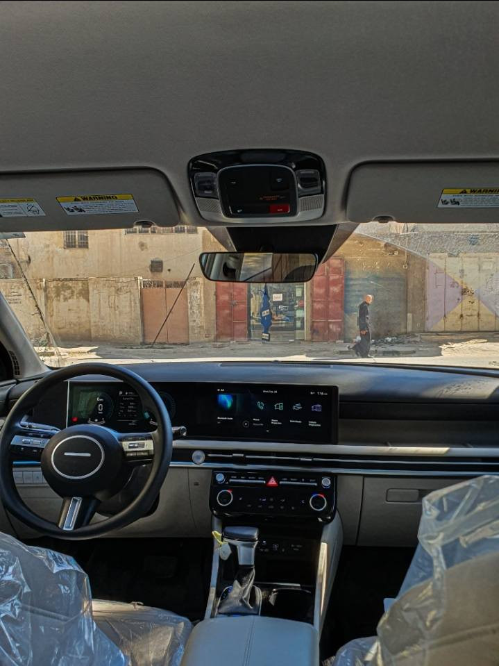 🔥 للبيع — توسان 2025 وارد أمريكي 🔥
سيارة جديدة وفول مواصفات 

🚗 Hyundai Tucson 2025
• الممشى: 8500 ميل فقط
• المحرك: 2500cc
• الحادث: تبديل قبق الجنطة فقط بنفس اللون
• بدون أي قطرة صبغ وبارد بلبنيد
• إيرباكات سليمة + بدون دواخل 

✨ المواصفات:
✔ بصمة تشغيل 
دخول ذكي - بصمه ابواب لمس
✔ شاشة كبيرة تدعم Apple CarPlay & Android Auto
✔ رادار أمامي مع بريك تفاعلي
✔ نقاط عمياء (رادارات جانبية)
✔ رادار خلفي مع بريك تفاعلي
✔ Adaptive Cruise Control (مثبت سرعة ذكي – قيادة شبه ذاتية بالطرق السريعة)
✔ مثبت مسار + تحديد مسار
✔ باب جنطة كهربائي
✔ تدفئة مقاعد
✔ شاشة تحكم بالتبريد

⭐ فول مواصفات عدا الفتحة

💰 السعر مناسب: 19,500$ وقابل للتفاوض

📍 المكان: بابل – مركز الحلة / شارع 60

📞 للاستفسار:
***********
