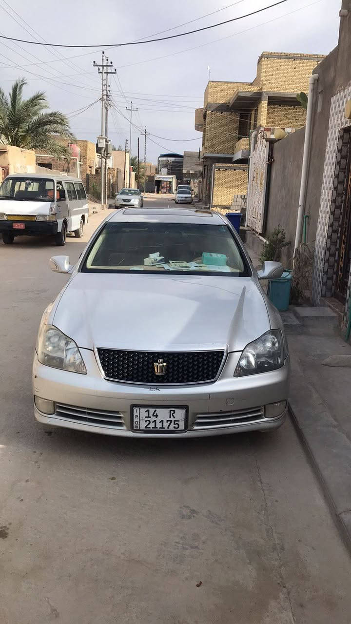 شاهينه موديل ٢٠٠٤
شاصي ٨٢  . مكينه ٣٠٠٠ كير ٦ نمر كفاله

مثبت سرعه 
فتحه بالقماره
دكمتين 

عداد  ٢٦٠ مال اثليت 

سرعه مفتوحه انه ماشي بيها ٢٣٠ وبعد تطلب 

 تايرات كوري جديد

حداديه جديده

مشط ميكيانيكي ايسر بلاد

سنويه تنتهي بدايه ٢٠٢٧

باسمي السياره 

تبريد فوول

بيها ضربه خفيه بالهلال الخلفي ومصلحه 

سعر ١٣٦ وبيها مجال

***********

مكاني ناصريه
