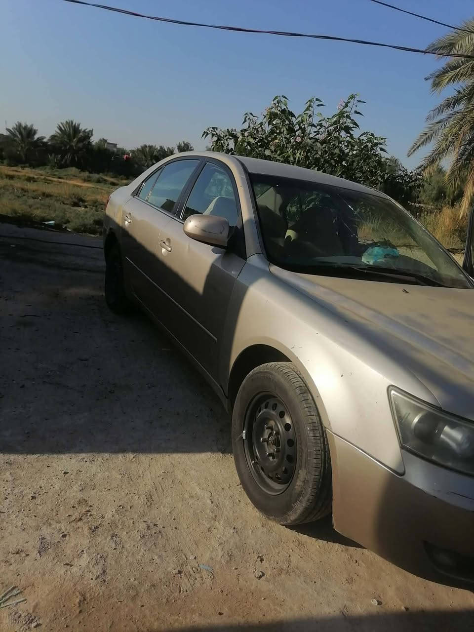 سوناته للبيع 2006 رقم نكليزي بسمي سياره جاهزه مكفوله من ضربه السعر 77 وبيه مجال بسيط  مكاني دوانيه مهناوية ***********
