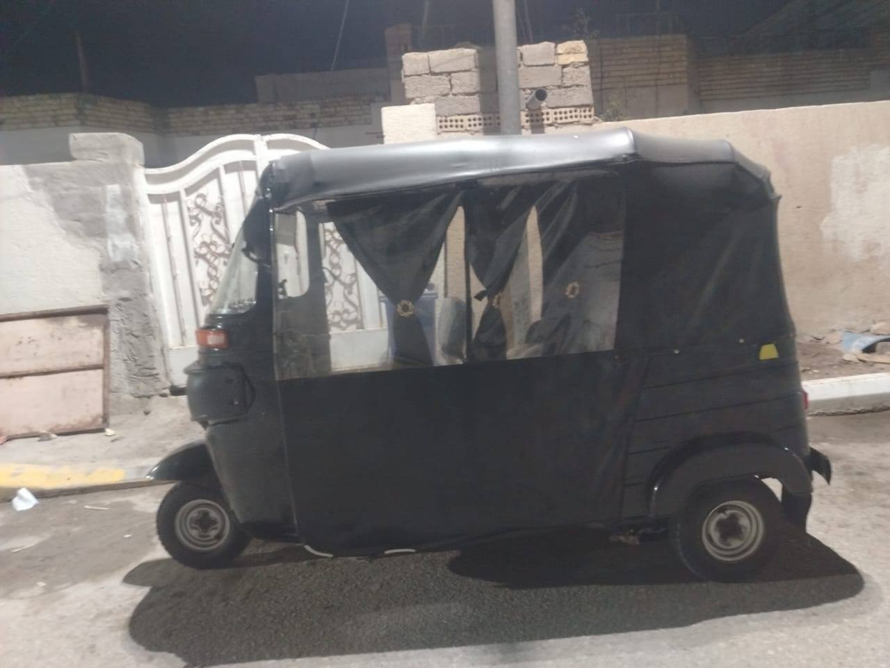 السلام عليكم تيك توك موديل 20 شهر التاسع رقم بصره لوحات انجليزيه ماكينه مقفوله القشره بيها بس لغت سعر 46 وبيها مجال ***********
