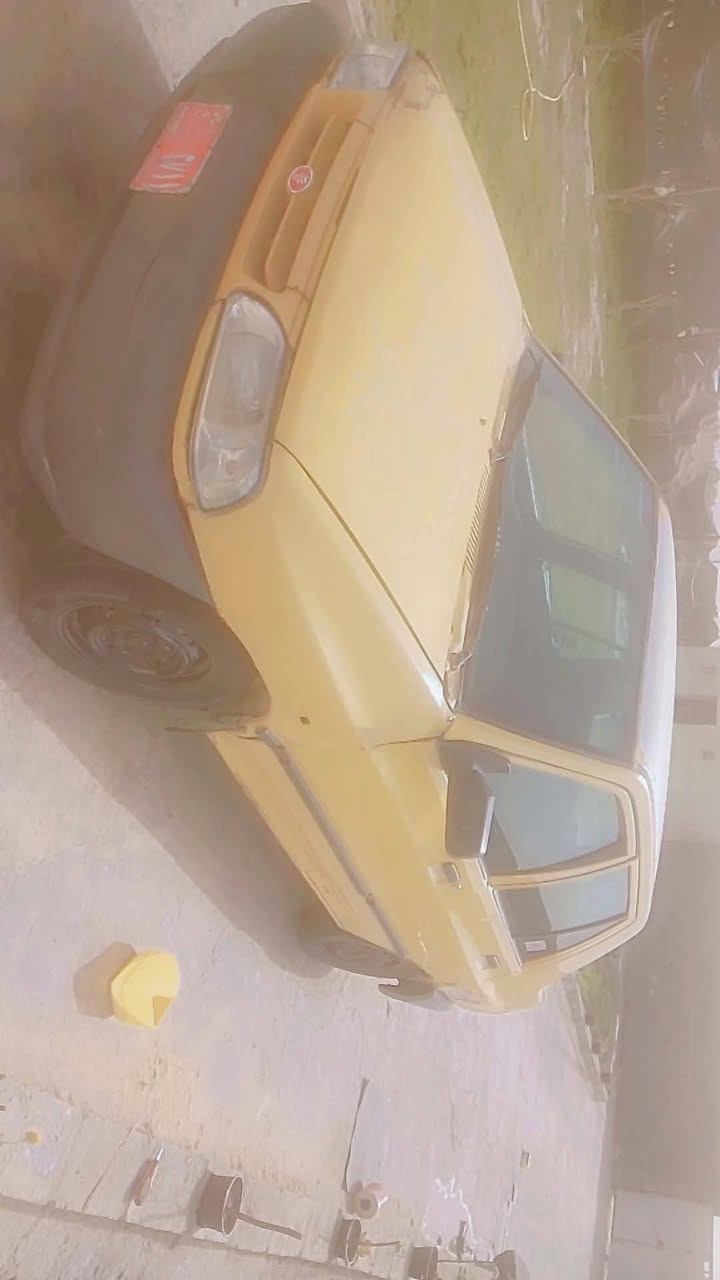 سايبا موديل ١٥ رقم احمر ديوانيه ومكاني ديوانيه بيها خيط بخار مصفره غرامات وهيئة عليها ١٥٠ ب١٧ بيها مجال الاتصال ‏‪***********
