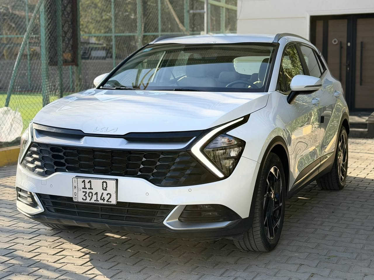 السلام عليكم . كيا سبورتج موديل 2025 وارد خليجي اخت الزيرو ماشية 12 الف فقط مكفولة كفالة عامة فول مواصفات ماعدة البنوراما بصمة تشغيل حساس امامي خلفي كراسي ثنين كهرباء داخل ابيض ويل 19 شاشة ديجتل صندوك كهرباء تدفئة بالكشنات وبالستيرن مكينة 2000 دوش رادار سنوية باسمي السعر 225 وبيهة مجال بسيط مكاني بغداد العامرية ***********
