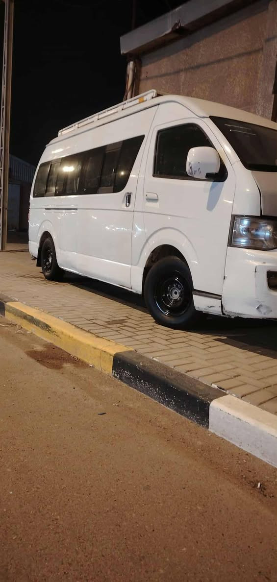 سلام عليكم جنبي اج أو رقم بغداد سياره خير من الله لا ضربه ولا صبغ فقط بارد وره باب السلايت  مكينه وكير مكفولات علمن سياره سنويه عاج السته وعشرين ابيع موصليه موصليه اتكفل سرقه وعشاير عنوان بصره سعر 70 وبيه مجال قليل ***********
