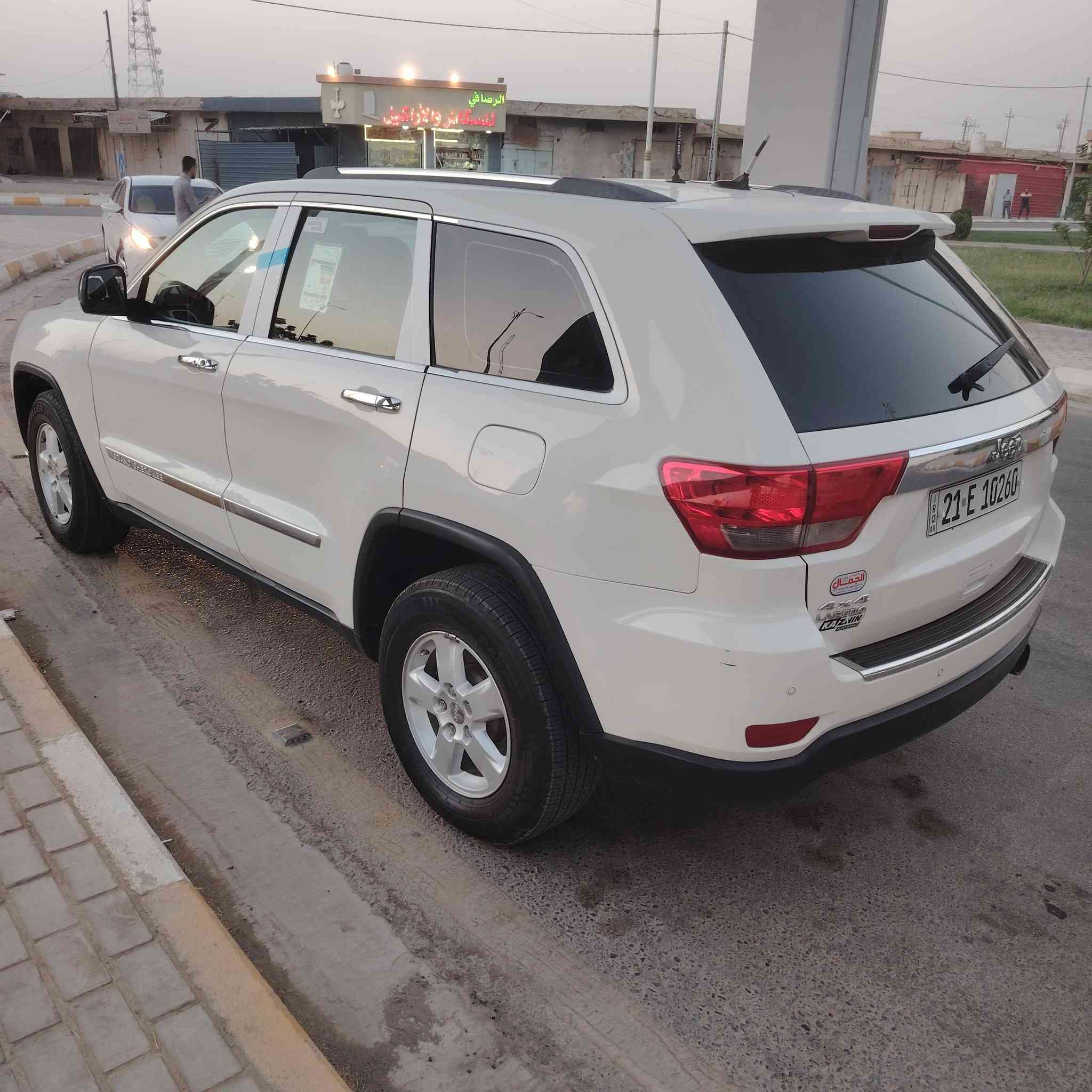 جيب البيع 12 امريكي فول معده فتحه كلين ساره جديده مالبيت كير محرك كشر شرط سعر 180وبيهه مجل ساره تكريت رقم ***********
