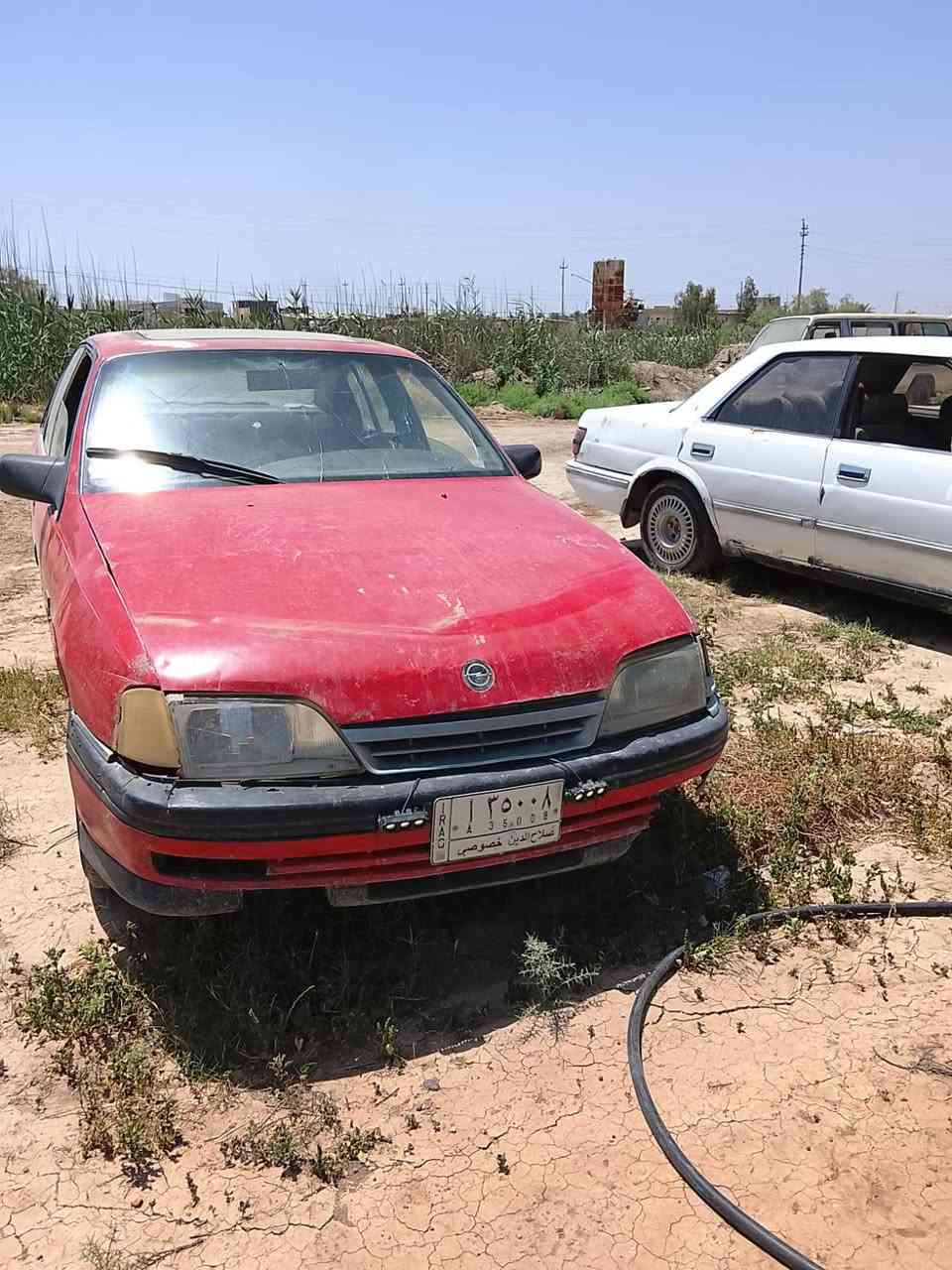 السلام عليكم سياره البيع سعرها ١٥بيهامجال عنوان مشروع مسيب طريق حله بغداد تصال على ***********
