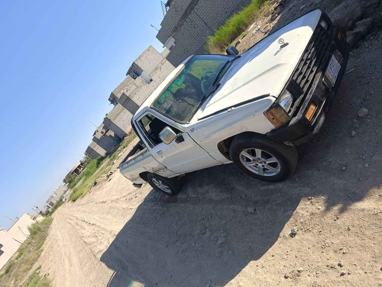 بيكم 85 رقم صلاح الدين مكانها ديالى بعقوبه 
السياره كير ومحرك نظيف بدون تنقيص ولا تبخير السياره خير من الله والكشر كدام عينك 
عارضها ب 30 .سنويا نافذه لل 2027 . 
***********
