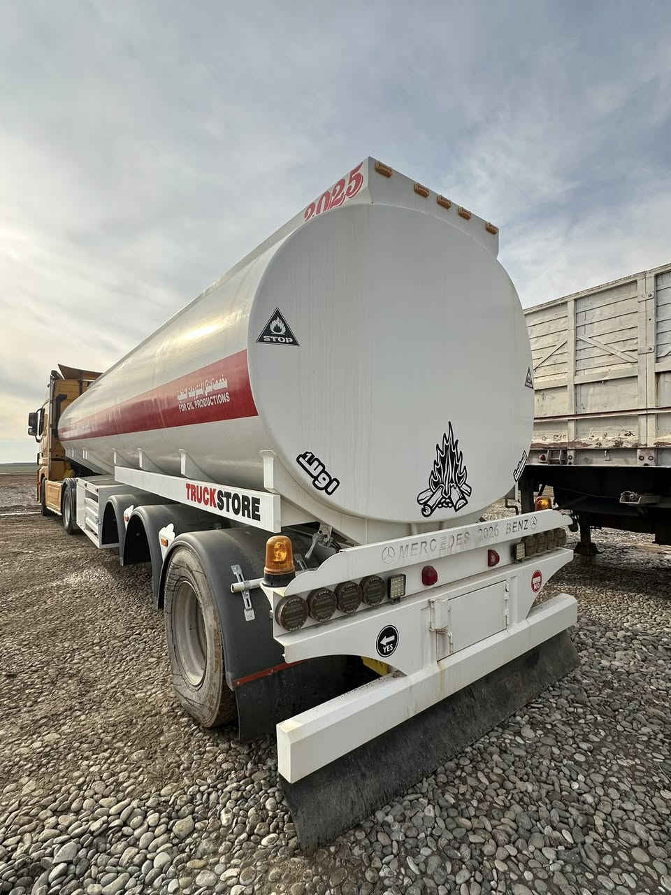 للبيع صهريج زيرو 
فصال شركة نشوان حداد 
كتاب ترقيم دهوك ، سليمانيه 
***********
***********
***********
***********
